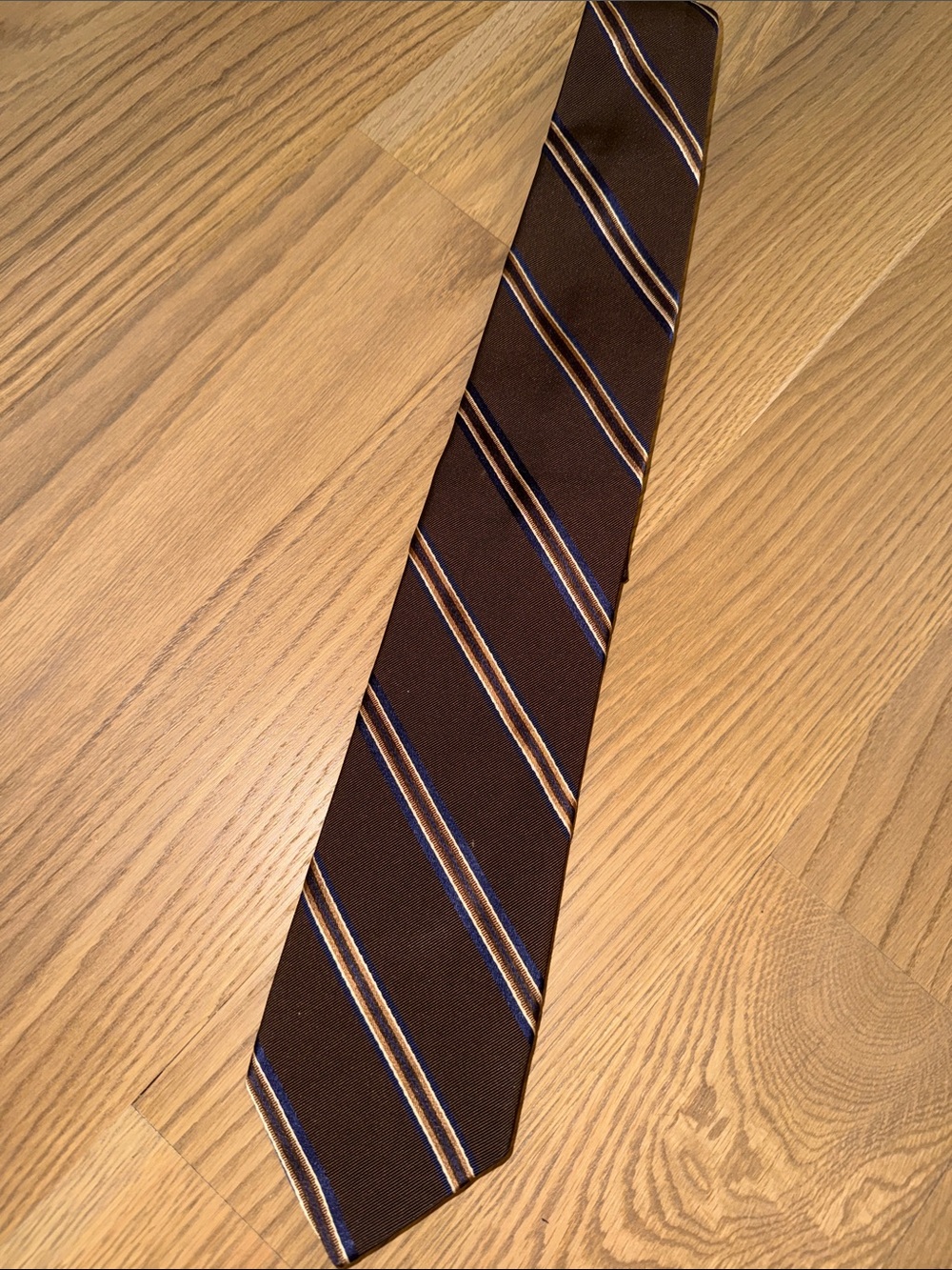 Brooks Brothers Brown Tie with Blue and Cream Diagonal Stripes